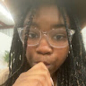 Meet your Posher, Aneea